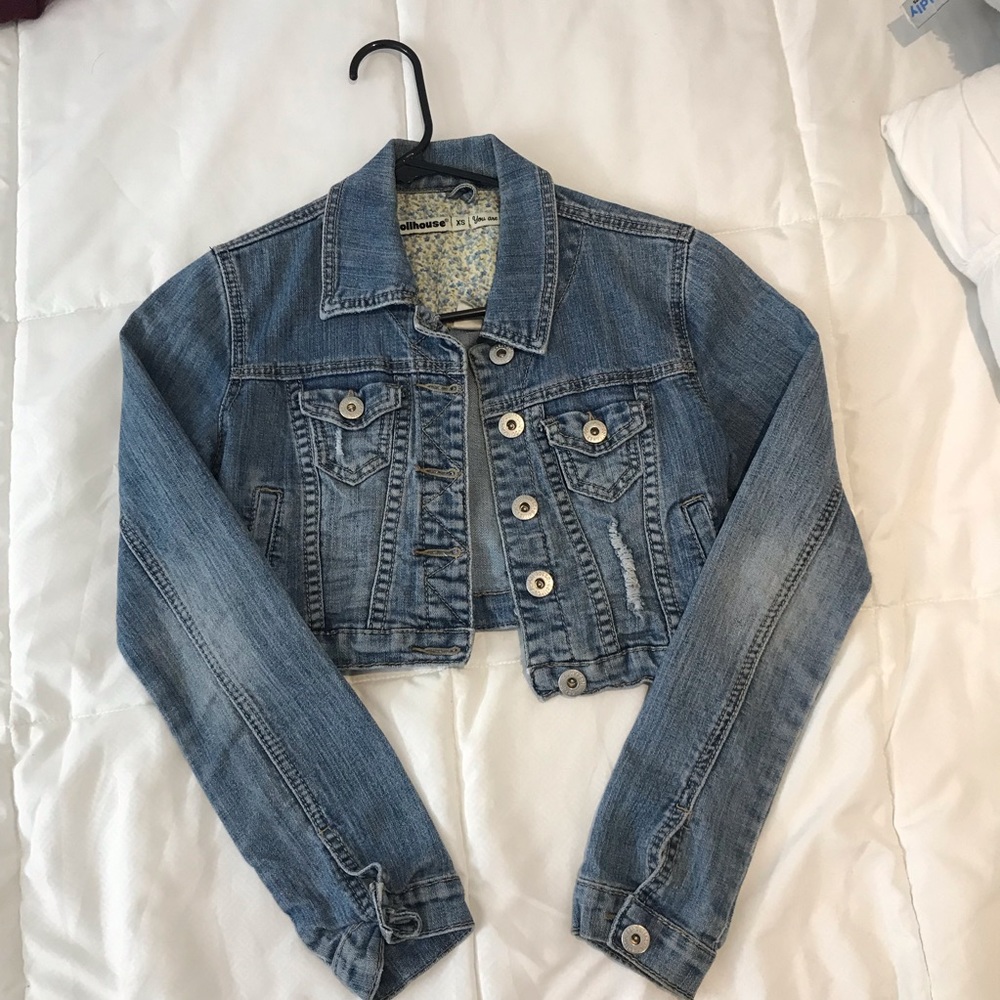 Cropped Denim Jacket